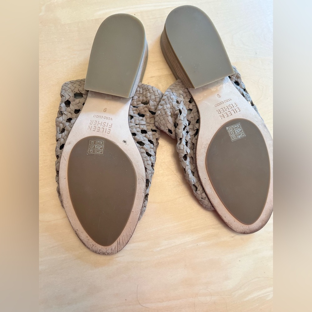 Eileen Fisher Women’s Woven Tan Slide Sandals - Picture 9 of 10